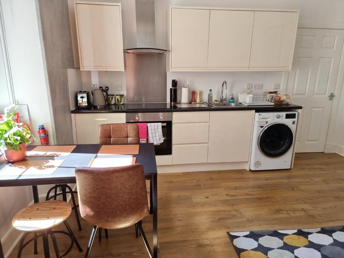 Charming Victorian Apartment, Close To Centre إينفيرنيس المظهر الخارجي الصورة